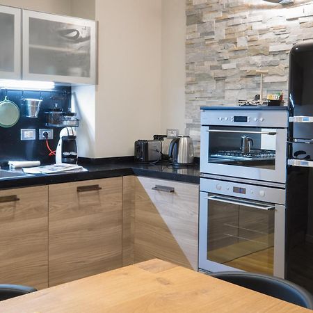 Flats4Rent Federica Apartment Verona Ngoại thất bức ảnh