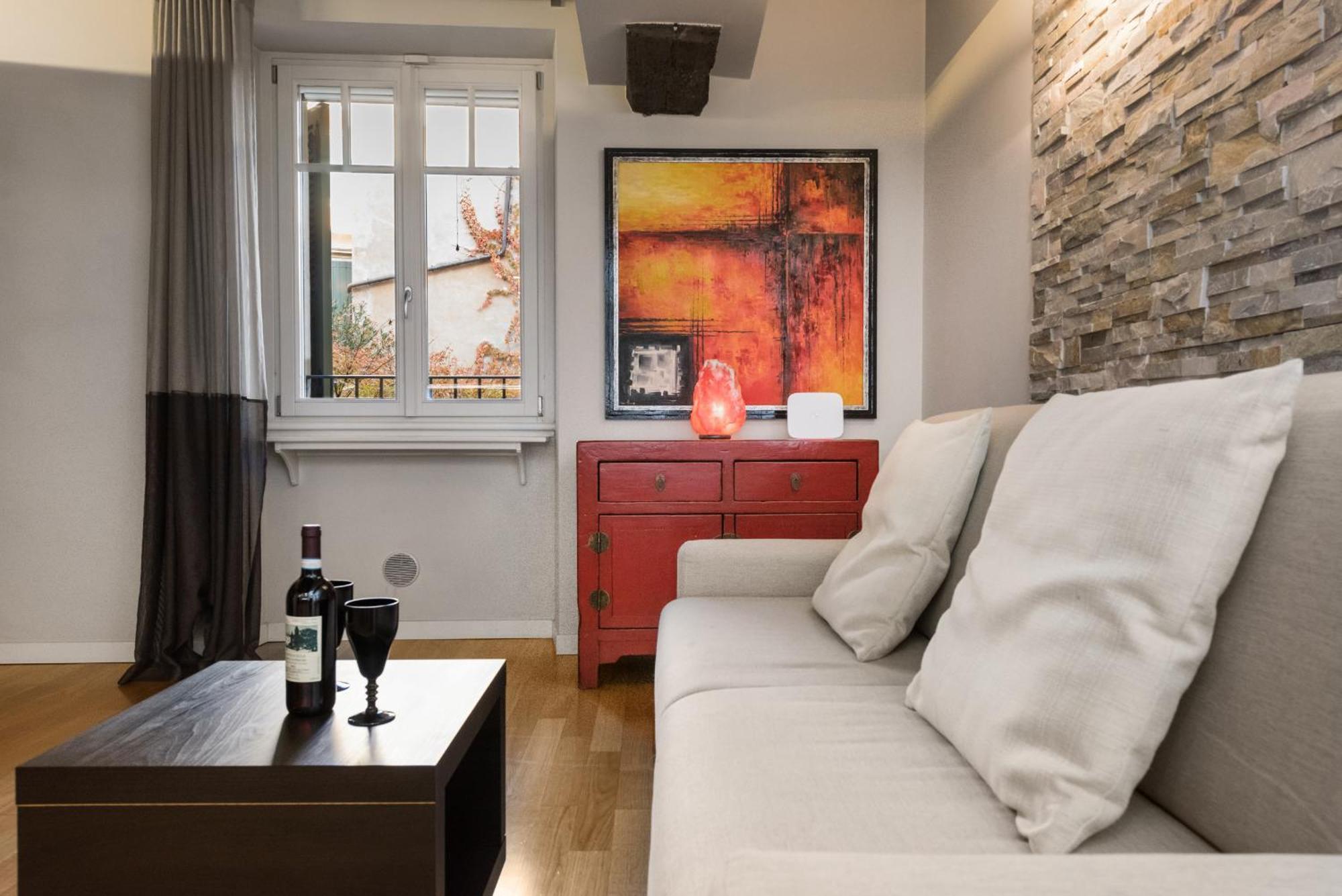Flats4Rent Federica Apartment Verona Ngoại thất bức ảnh