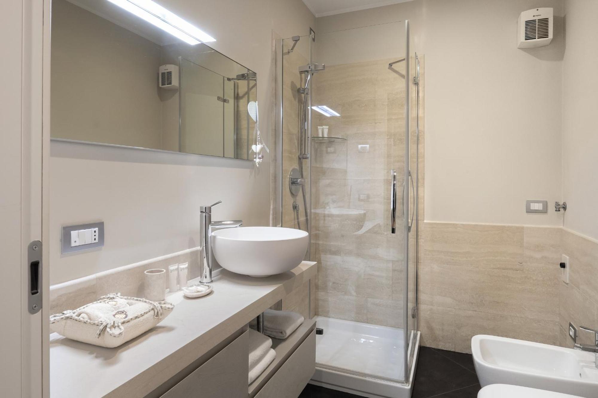 Flats4Rent Federica Apartment Verona Ngoại thất bức ảnh